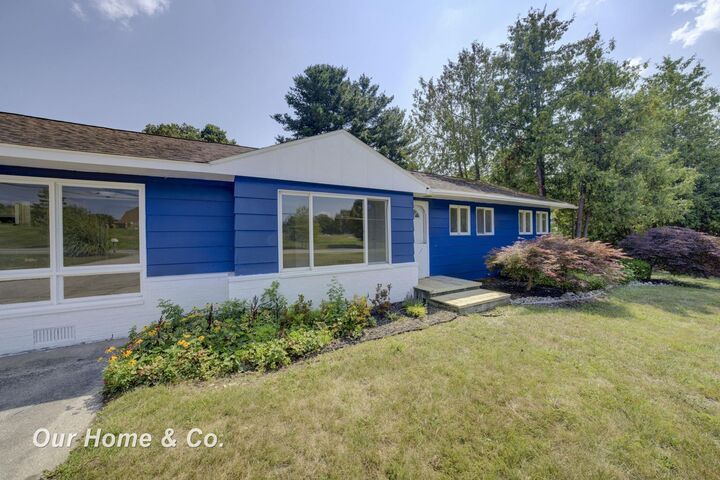 Property Photo: 6072 Center Road MI 49686