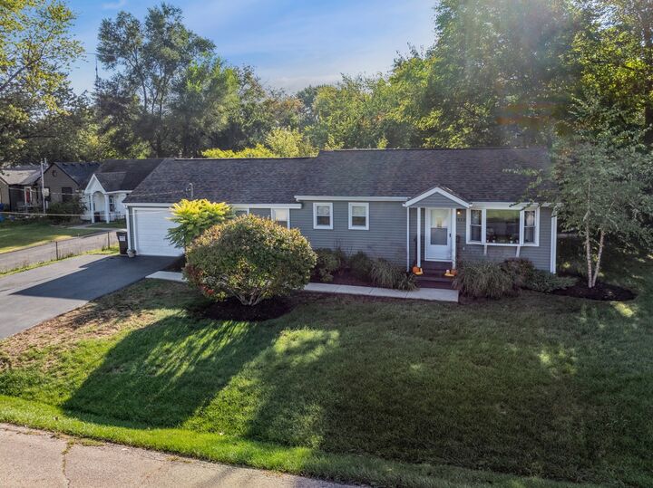 1412 N River Road  McHenry IL 60051 photo