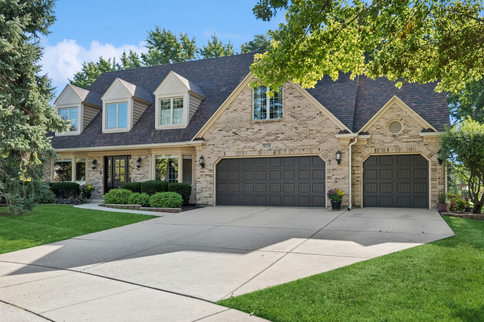 Property Photo:  3004 Bennett Drive  IL 60564 