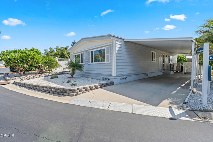 Property Photo:  90 Pollock Lane 90  CA 93003 