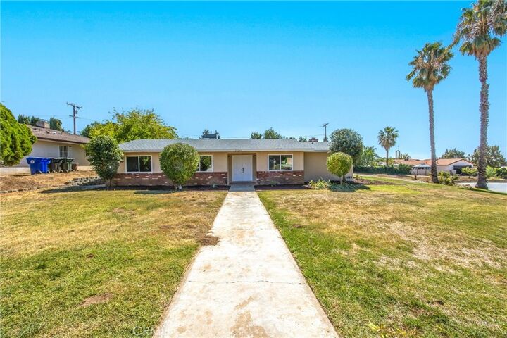 Property Photo:  35345 Panorama  CA 92399 