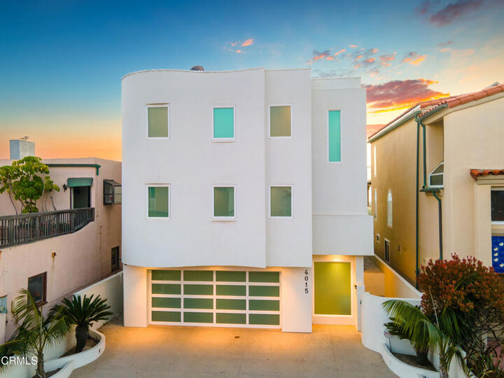 Property Photo:  4015 Ocean Drive  CA 93035 