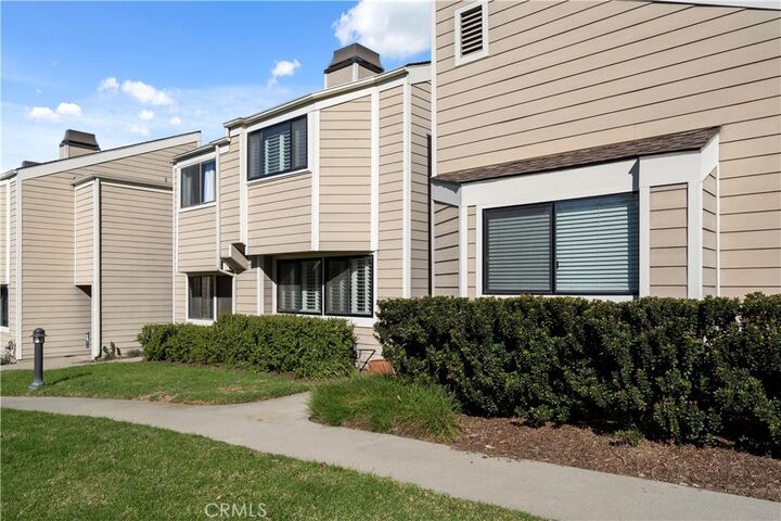 Property Photo:  3 Northwind Court 45  CA 92663 