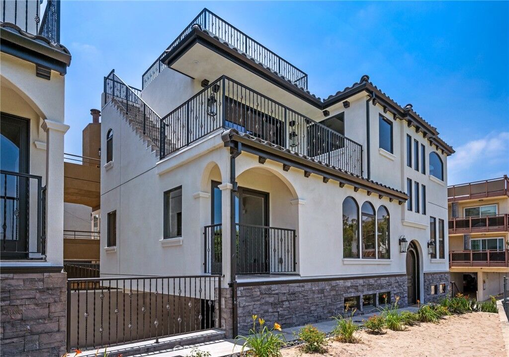 Property Photo: 856 Cypress Avenue CA 90254