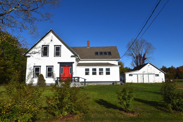 Property Photo:  5 North Road  ME 04929 