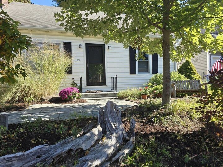 Property Photo:  183 Saratoga Avenue  VT 05408 