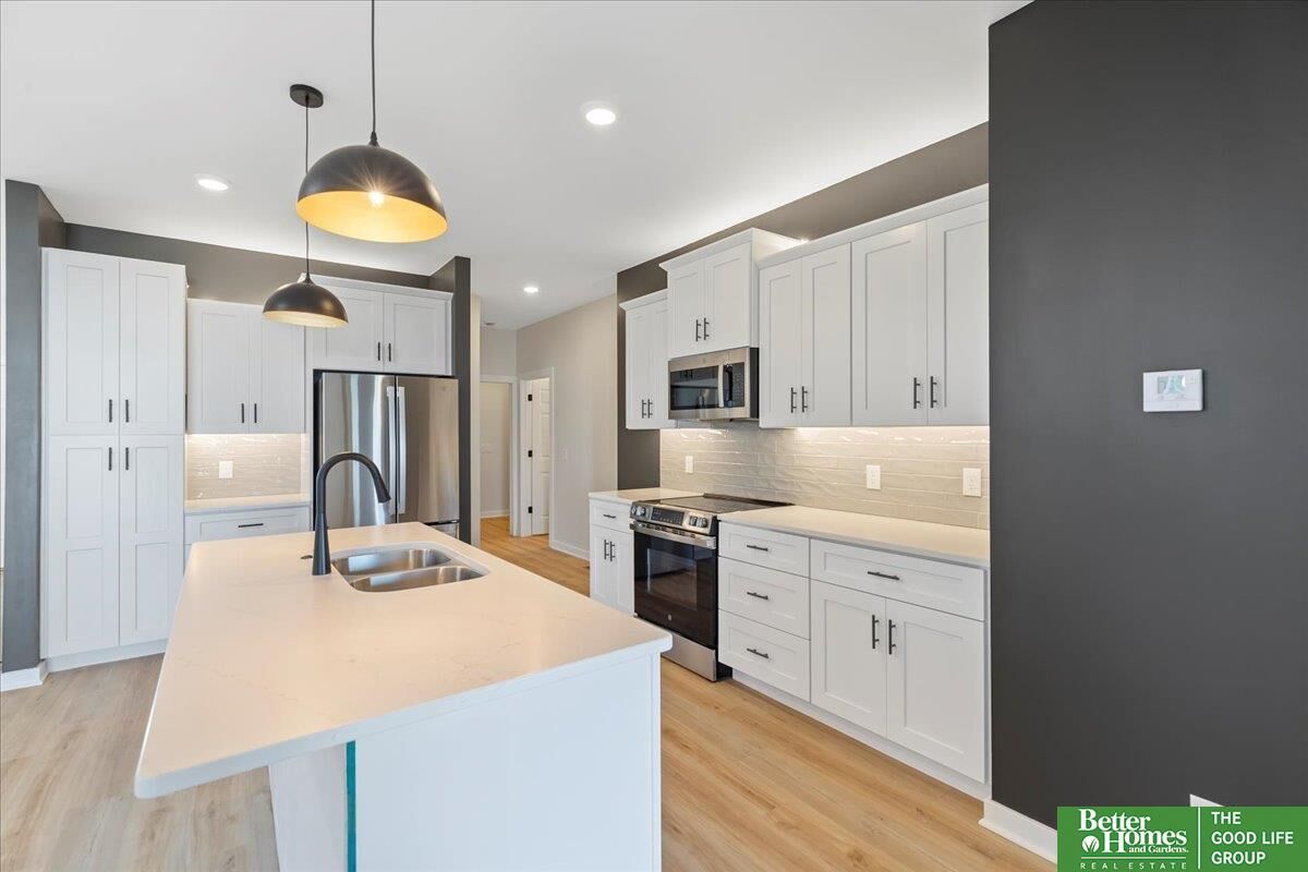 Property Photo: 8118 S 177 Street NE 68136
