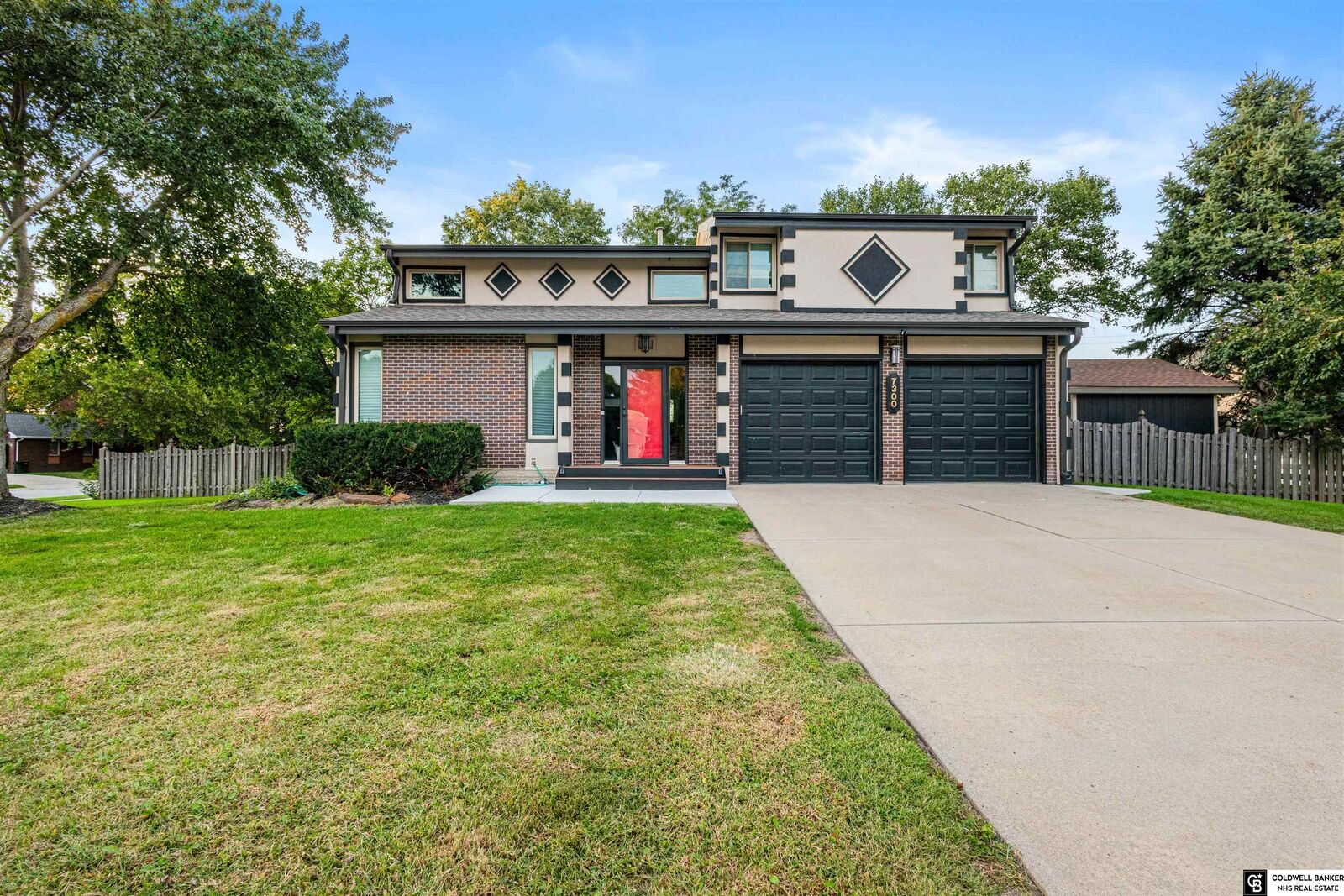 Property Photo:  7300 Raven Circle  NE 68506 