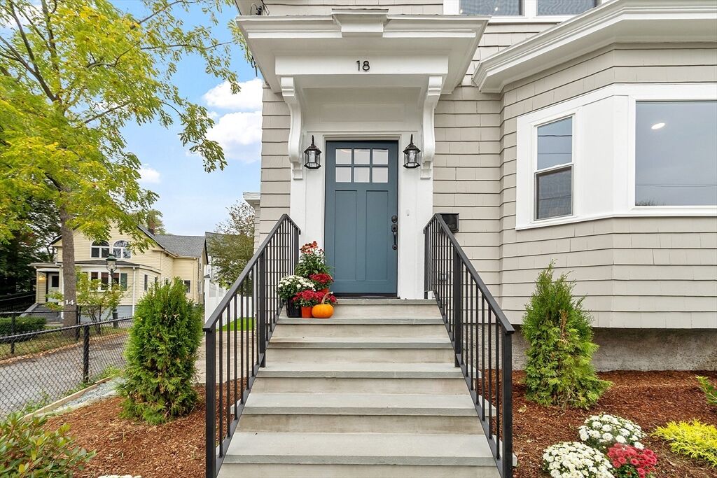Property Photo:  18 Dodge Street  MA 02148 