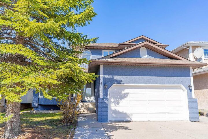 266 Edgepark Way NW  Calgary AB T3A 4S7 photo
