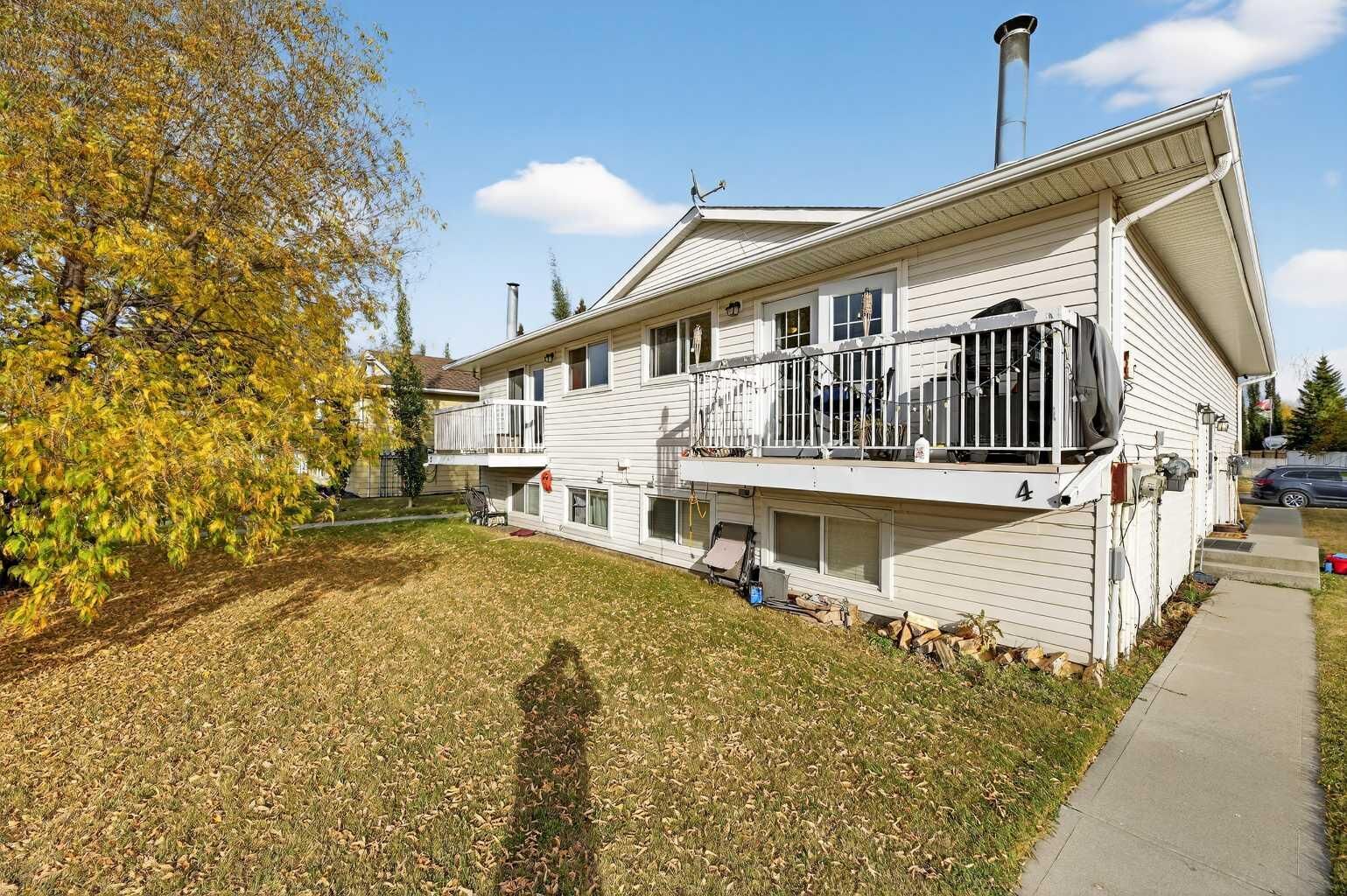 Photo de la propriété: 5326 61 Avenue AB T4H 1L3