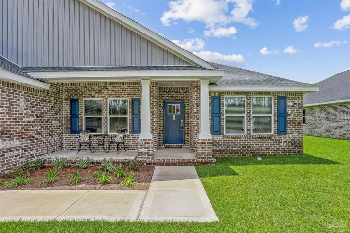 Property Photo:  3470 Doyle Hawkins Rd  FL 32566 
