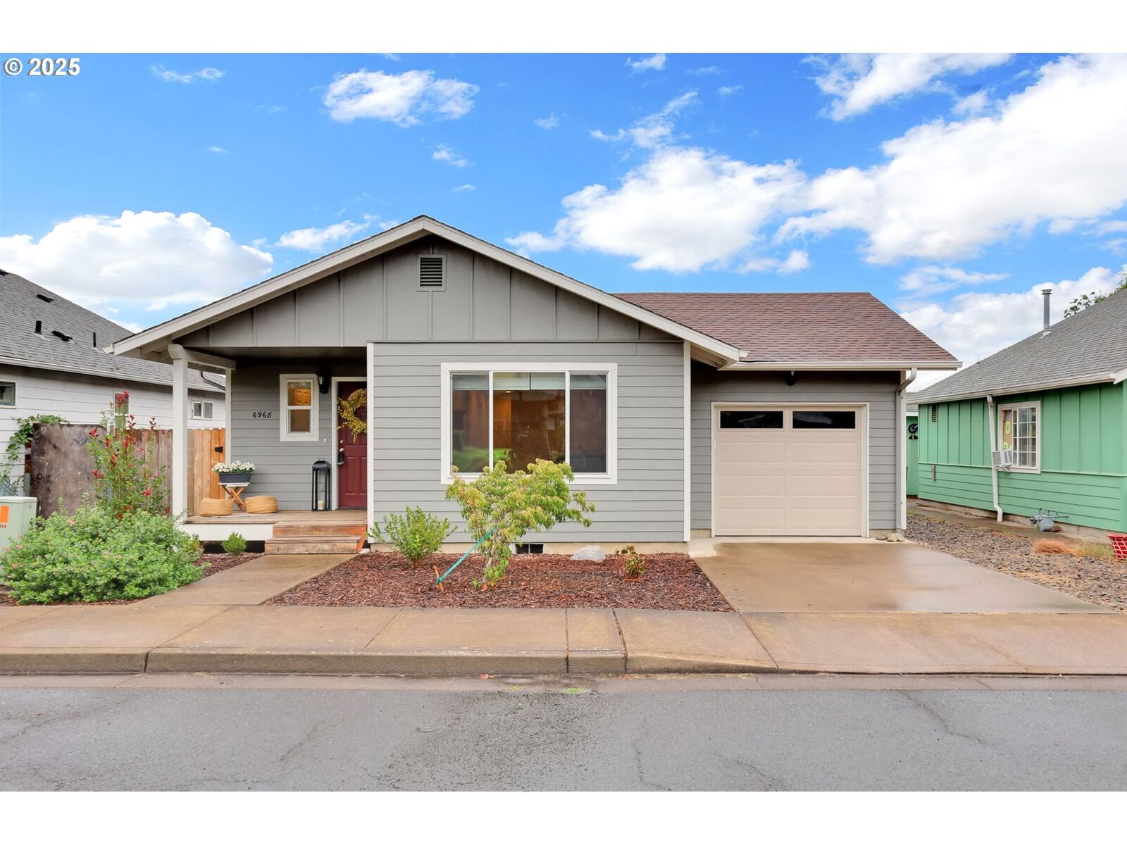 Property Photo:  6968 A St  OR 97478 