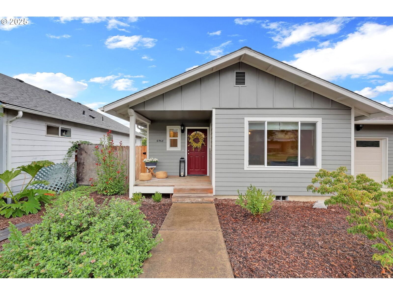 Property Photo:  6968 A St  OR 97478