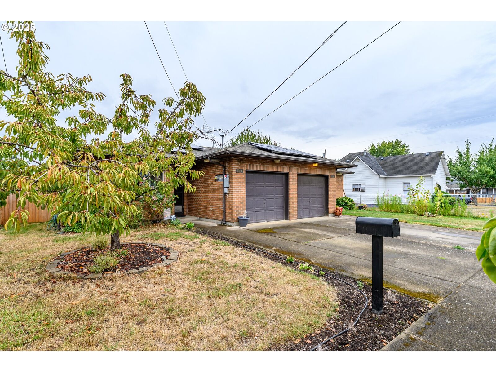 Property Photo:  714 S Meridian St  OR 97132 