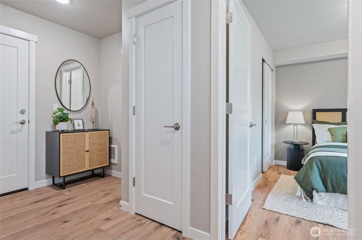 Property Photo:  14424  Madison Way G4  WA 98087 