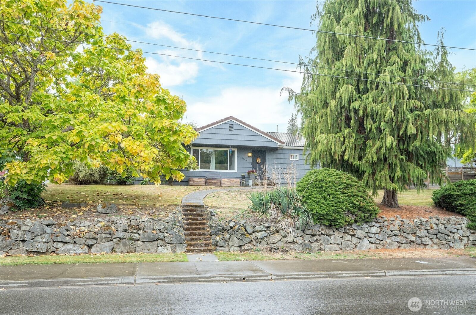 Property Photo:  3546 E Grandview  WA 98404 