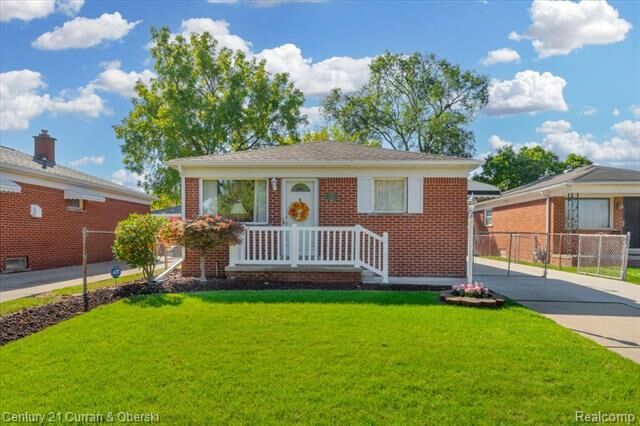 Property Photo: 489 River Court MI 48146