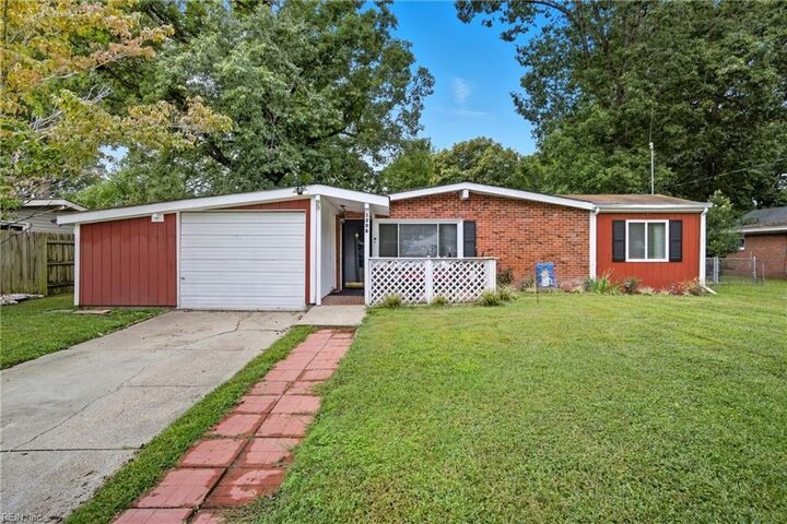 1208 Santeetlah Ave  Chesapeake VA 23325 photo