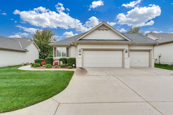 13121 E Bridgefiled Pl  Wichita KS 67230-7901 photo
