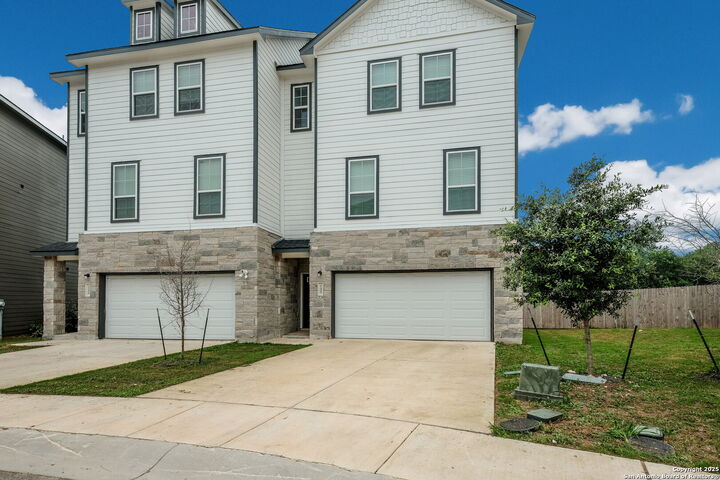 Property Photo:  21402-21406 21402/21406 James Charles  TX 78256 