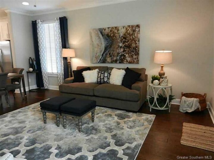 Property Photo:  1220 Pithon Street 5  LA 70601 