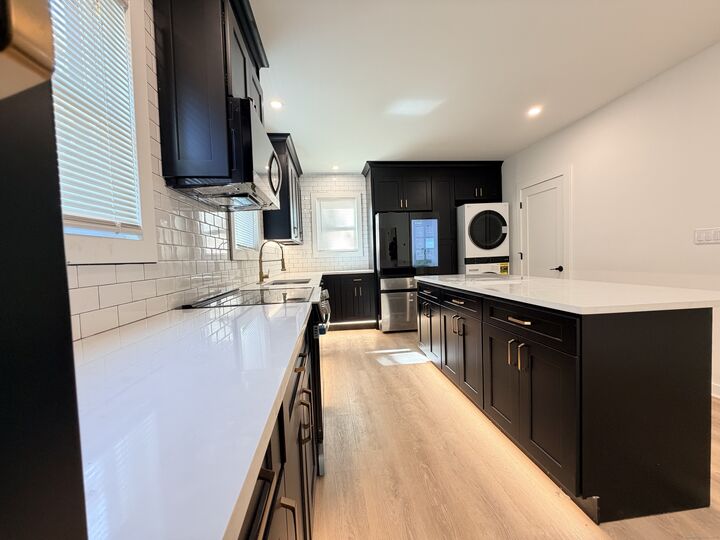 Property Photo: 25 Roosevelt Street CT 06114
