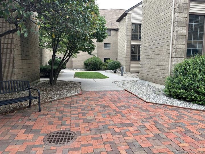 Property Photo: 38 North Main Street Apt 32 CT 06107