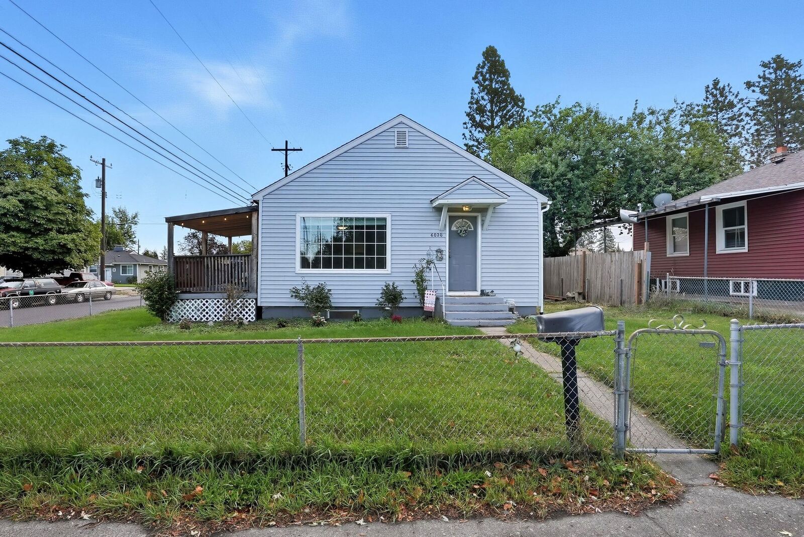 Property Photo: 6020 N Monroe St WA 99205