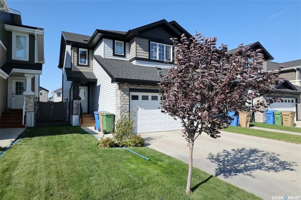 Property Photo:  1780 Mustard Street  SK S4Y 0G1 