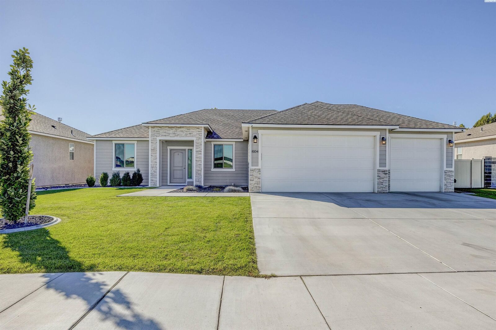 Property Photo:  8104 Massey Drive  WA 99301 