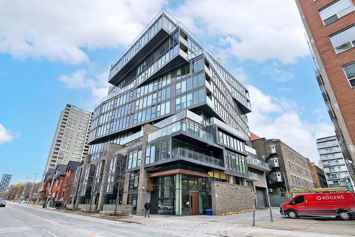 15 Beverley Street 803  Toronto ON M5T 1X8 photo