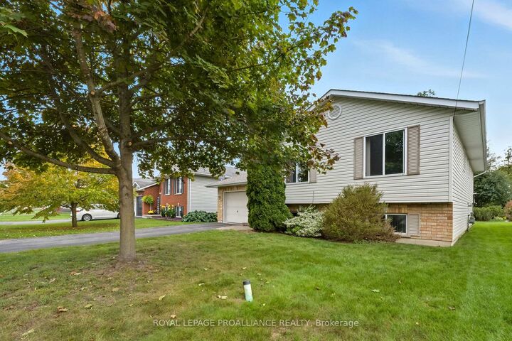 120 Cedar Street  Brighton ON K0K 1H0 photo