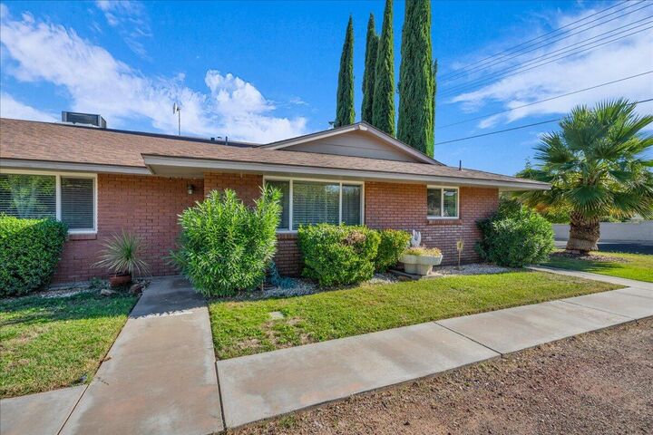 214 Cactus Ln #1  Washington UT 84780 photo
