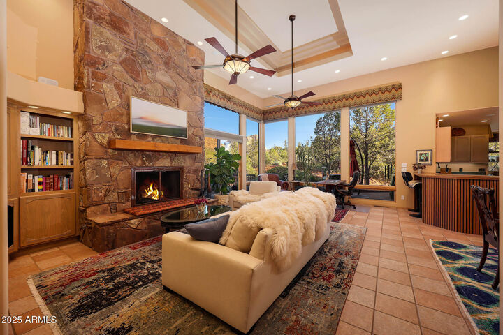 Property Photo: 100 Penelope Way AZ 86336