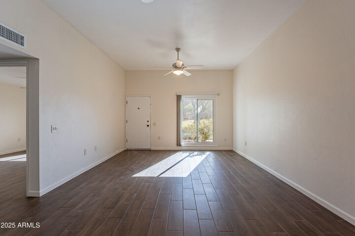 Property Photo: 14226 N Newcastle Drive AZ 85351