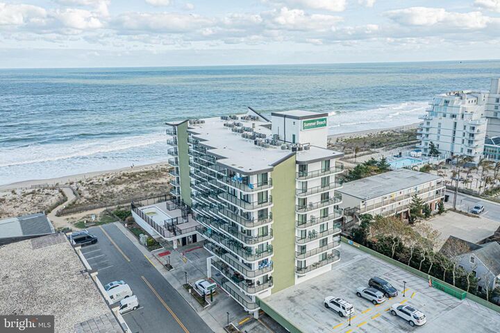 Property Photo:  3 35th Street 302  MD 21842 