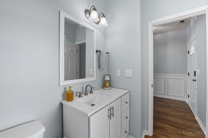 Property Photo:  4284 Yellow Prairie Drive  OH 45036 