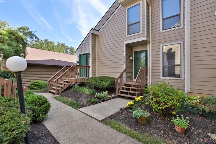 Property Photo:  9326 Hunters Creek Drive  OH 45242 