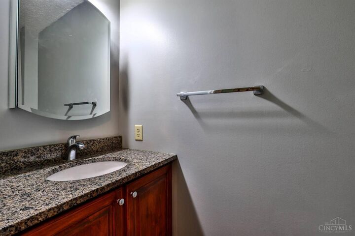 Property Photo:  8244 Springleaf Lake Drive  OH 45247 