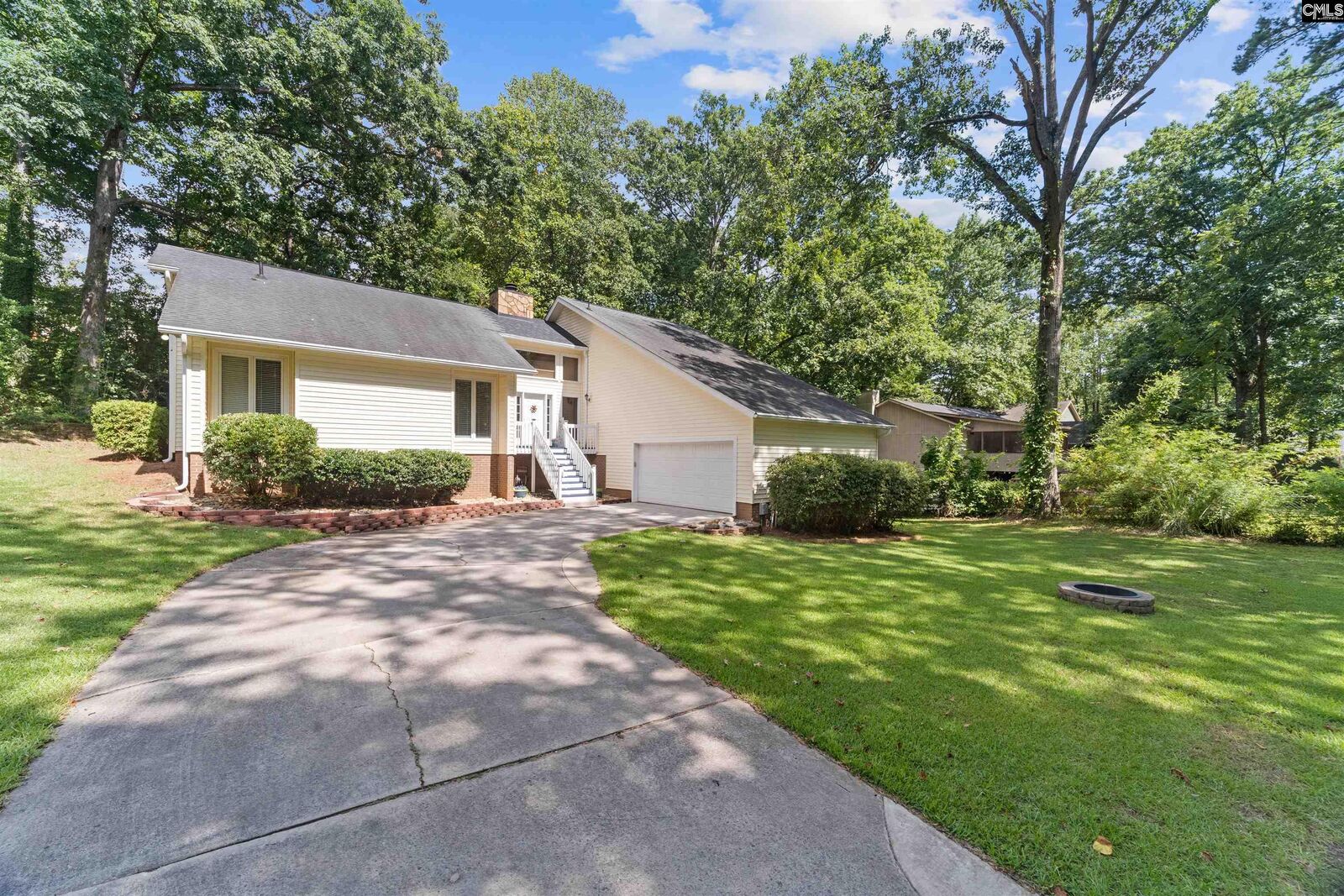 Property Photo: 1056 Lofty Pines SC 29212
