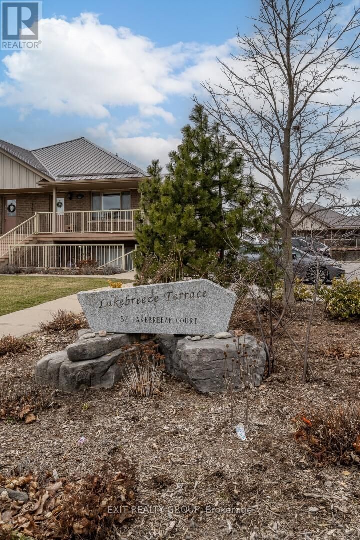 37 Lakebreeze Court #3B  Prince Edward County (Wellington Ward) ON K0K 3L0 photo