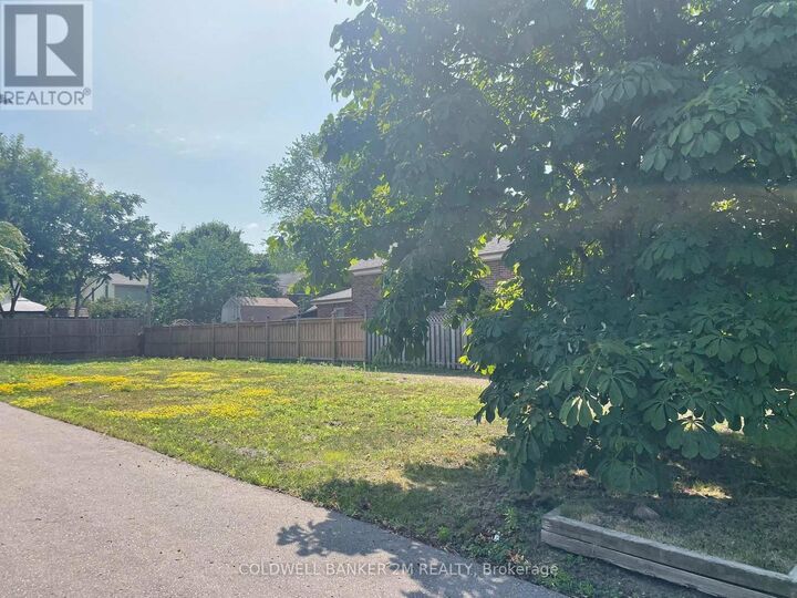 Photo de la propriété: 639 Hortop Street ON L1G 4N4