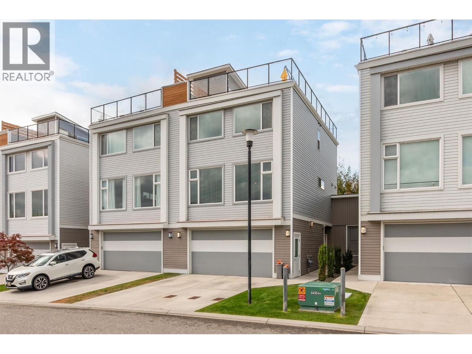 Property Photo:  2051 Elkridge Drive 1  BC V4T 3K1 