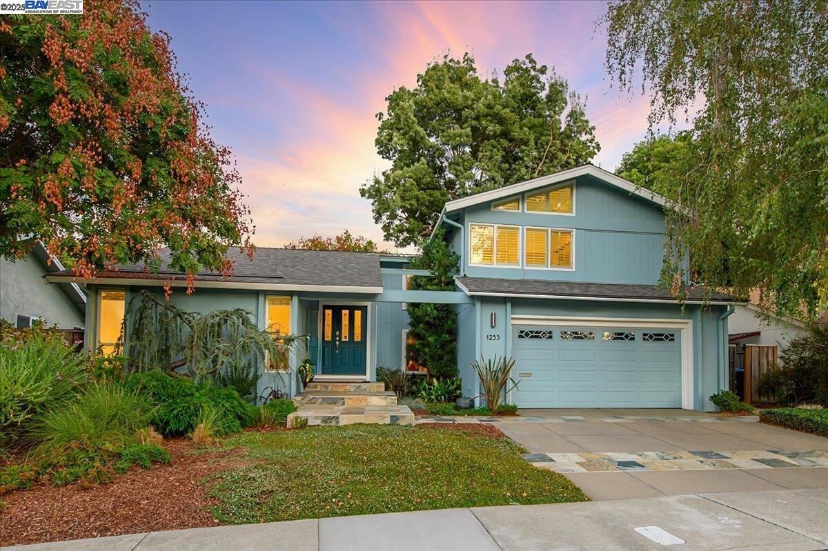 Property Photo: 1253 Ridgewood Rd CA 94566