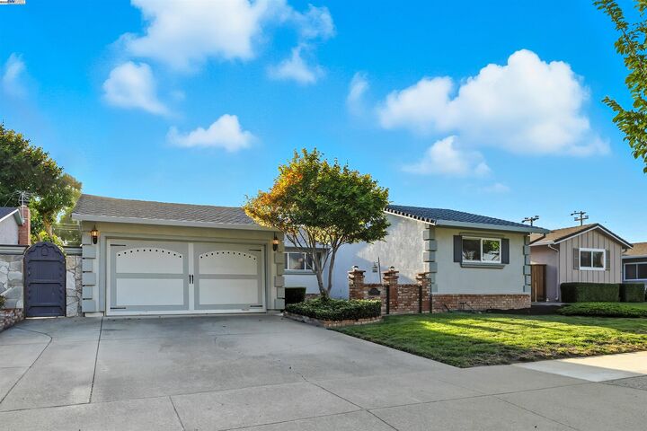 Property Photo:  37637 Canterbury St  CA 94536 