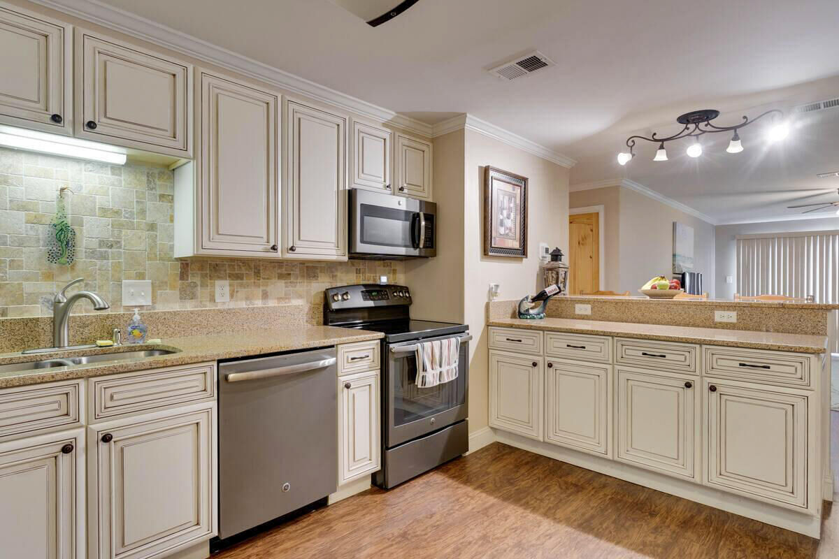 Property Photo:  195 Durango Road 3D  FL 32541 