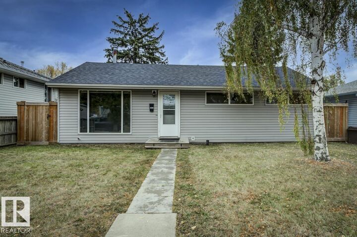 Property Photo:  10971 159 Street NW  AB T5P 3B9 