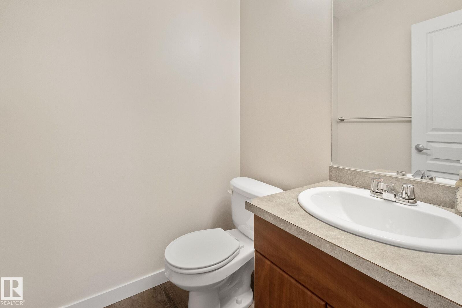 Property Photo:  61 Rue Monette  AB T4X 1T2 