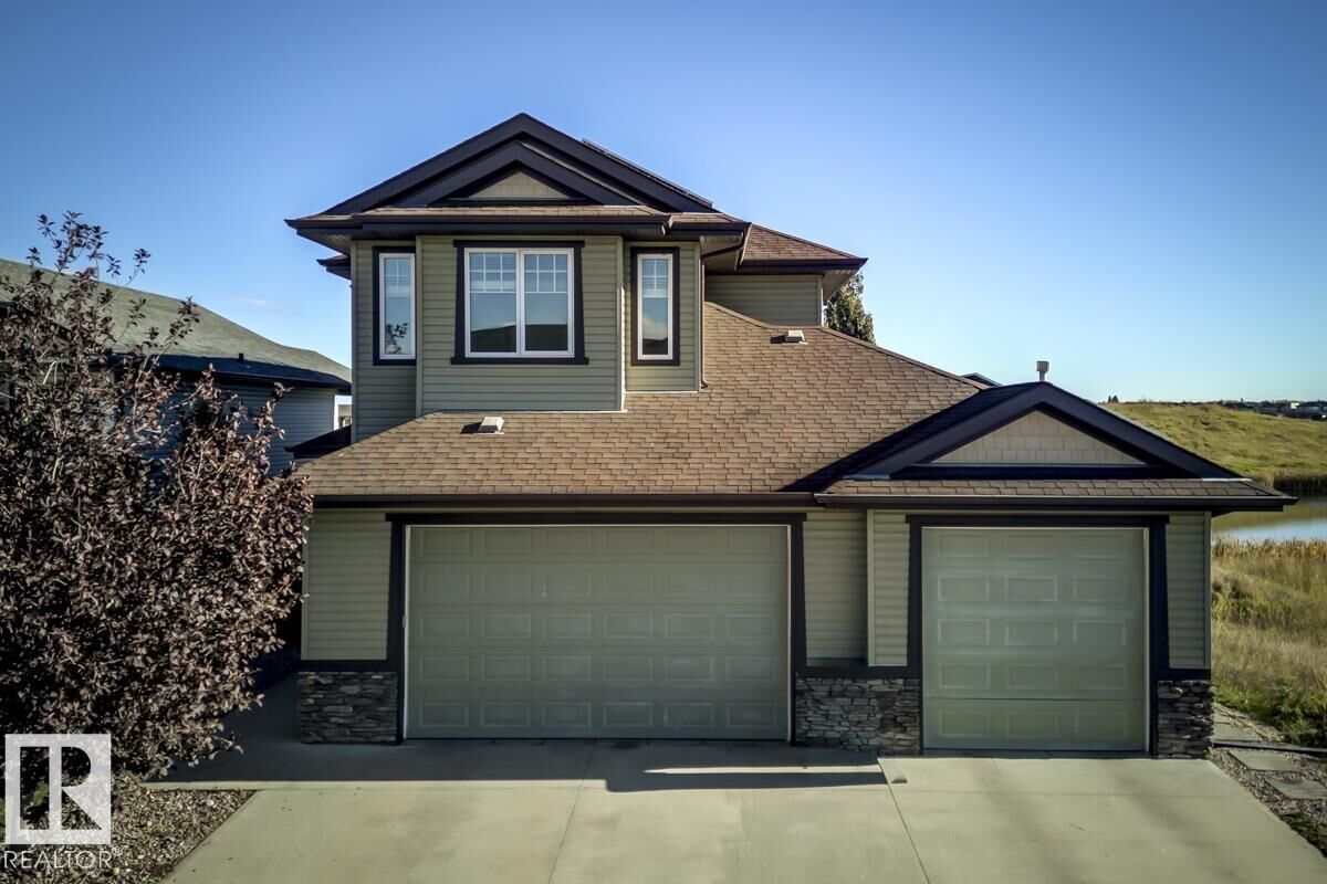 Property Photo:  63 Lakewood Boulevard  AB T4X 0B5 